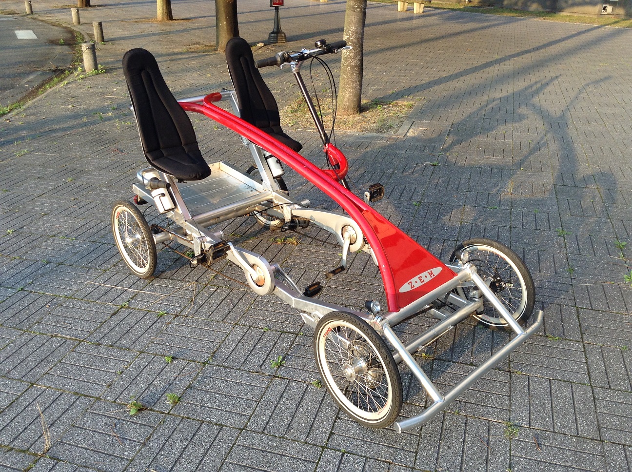 リベルタ 電動アシスト付4輪自転車 | シニアカー、電動アシスト付自転車、電動カート、電動車椅子の購入・レンタルなら浜松市の株式会社セリオ