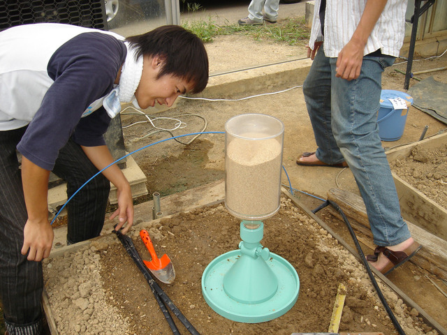 土壌汚染問題解決を目指した現場試験