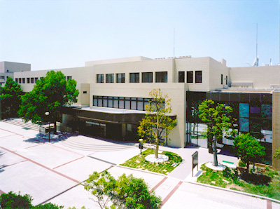 学術情報センター