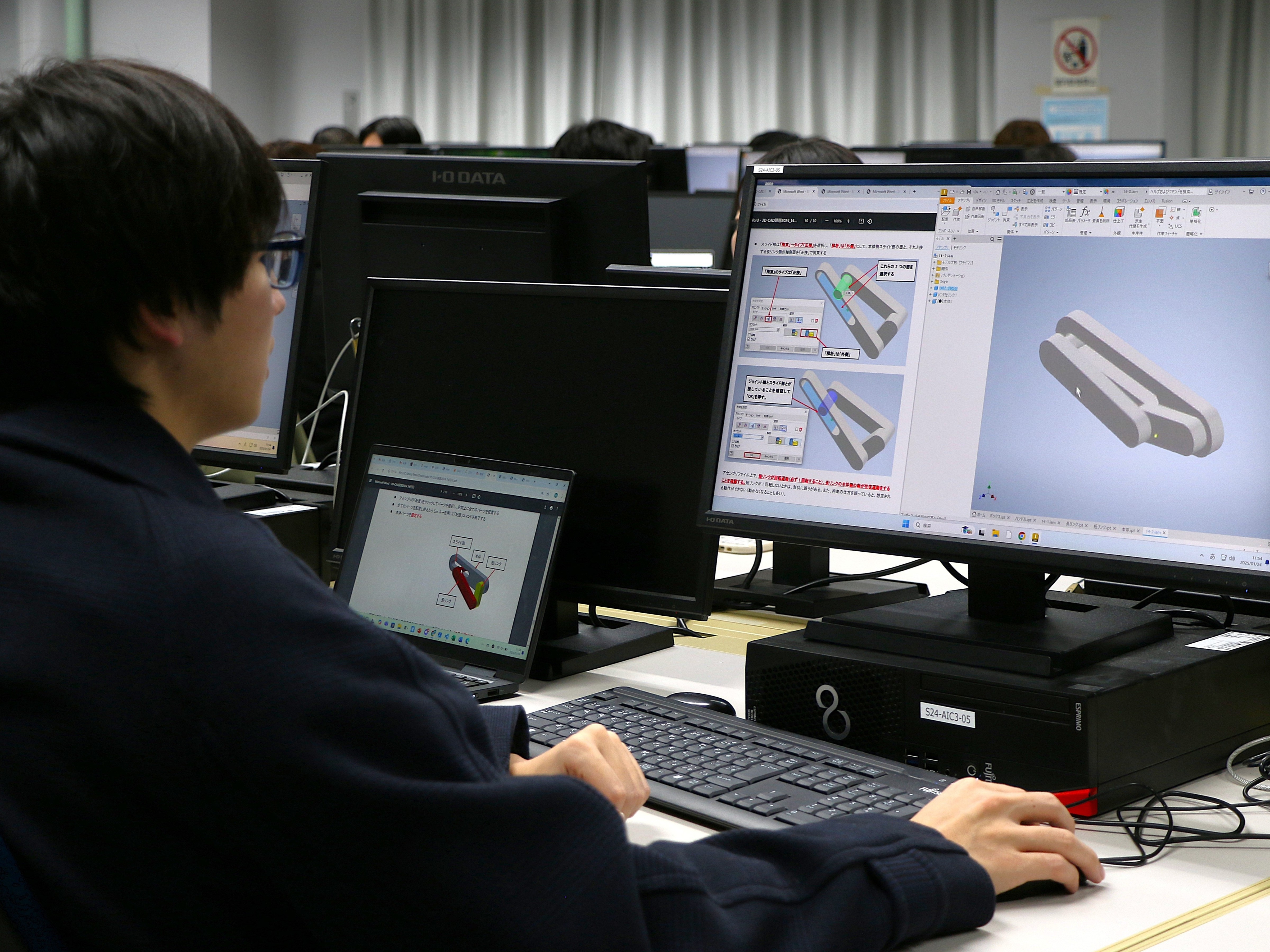 「機械設計」授業風景写真