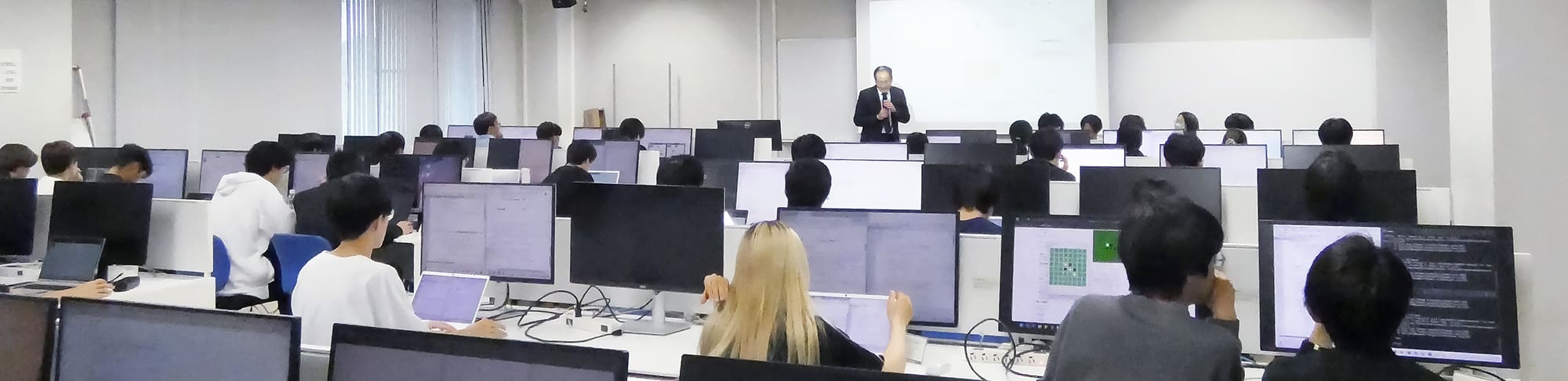 システム工学部メイン画像