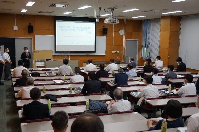 化学系研究者交流会（R3）-8