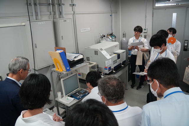 発生ガス分析装置