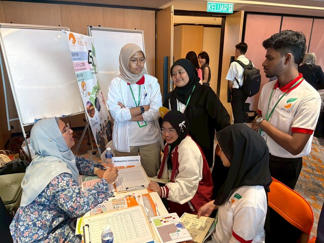 2. ブースの様子