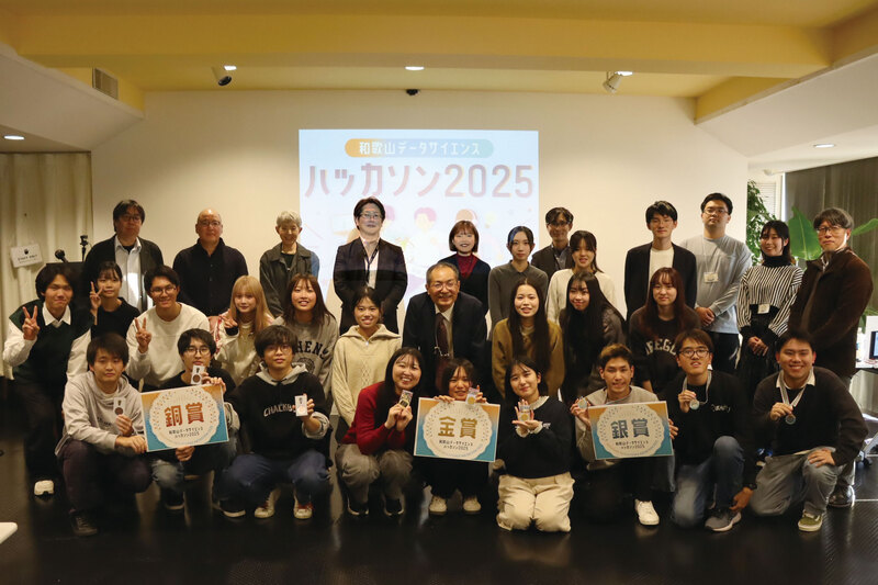 31.IMG_3186（集合写真）【251208】集合写真