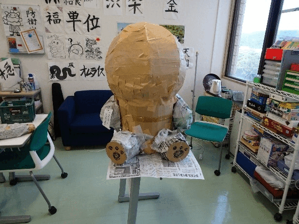 わだにゃん制作の様子GIF