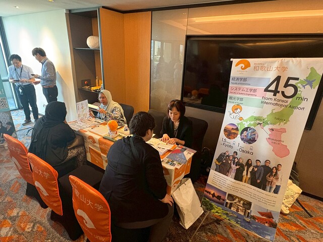 1.ブースの様子