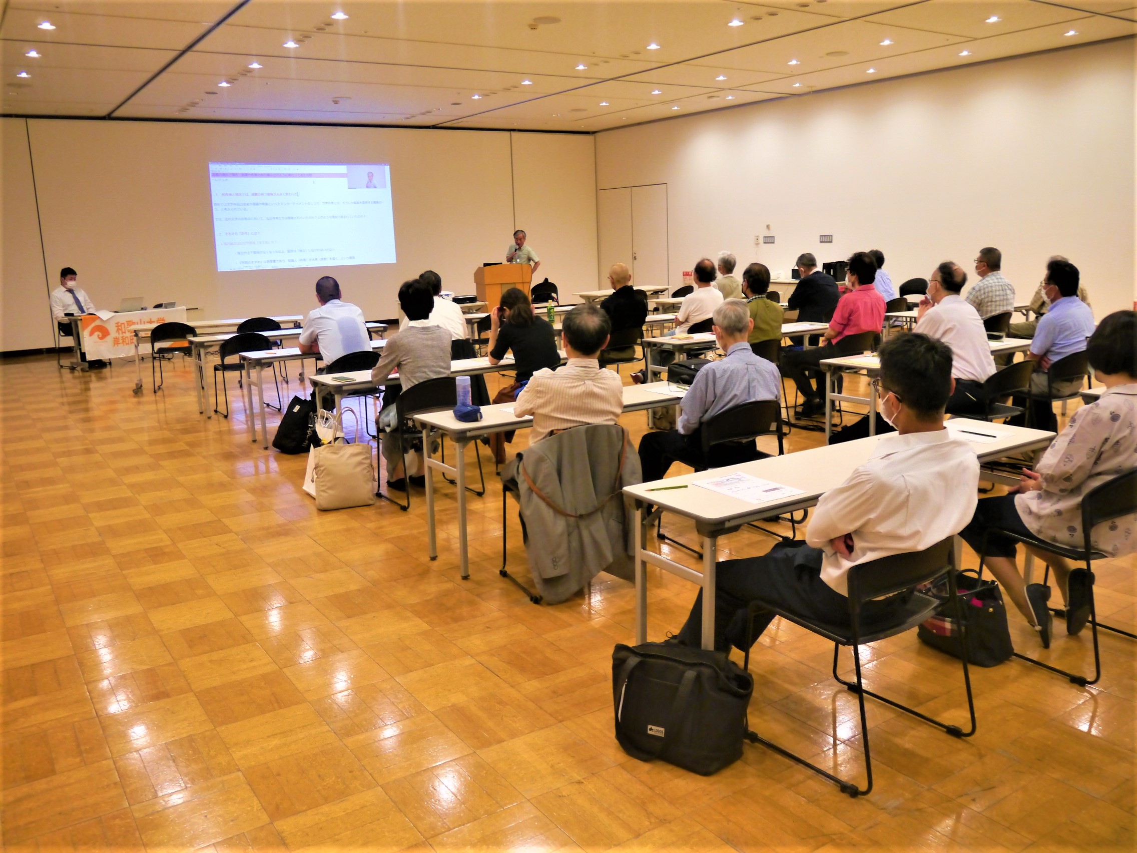 No147_namikiri_salon_kouenn_huukei_01.JPG
