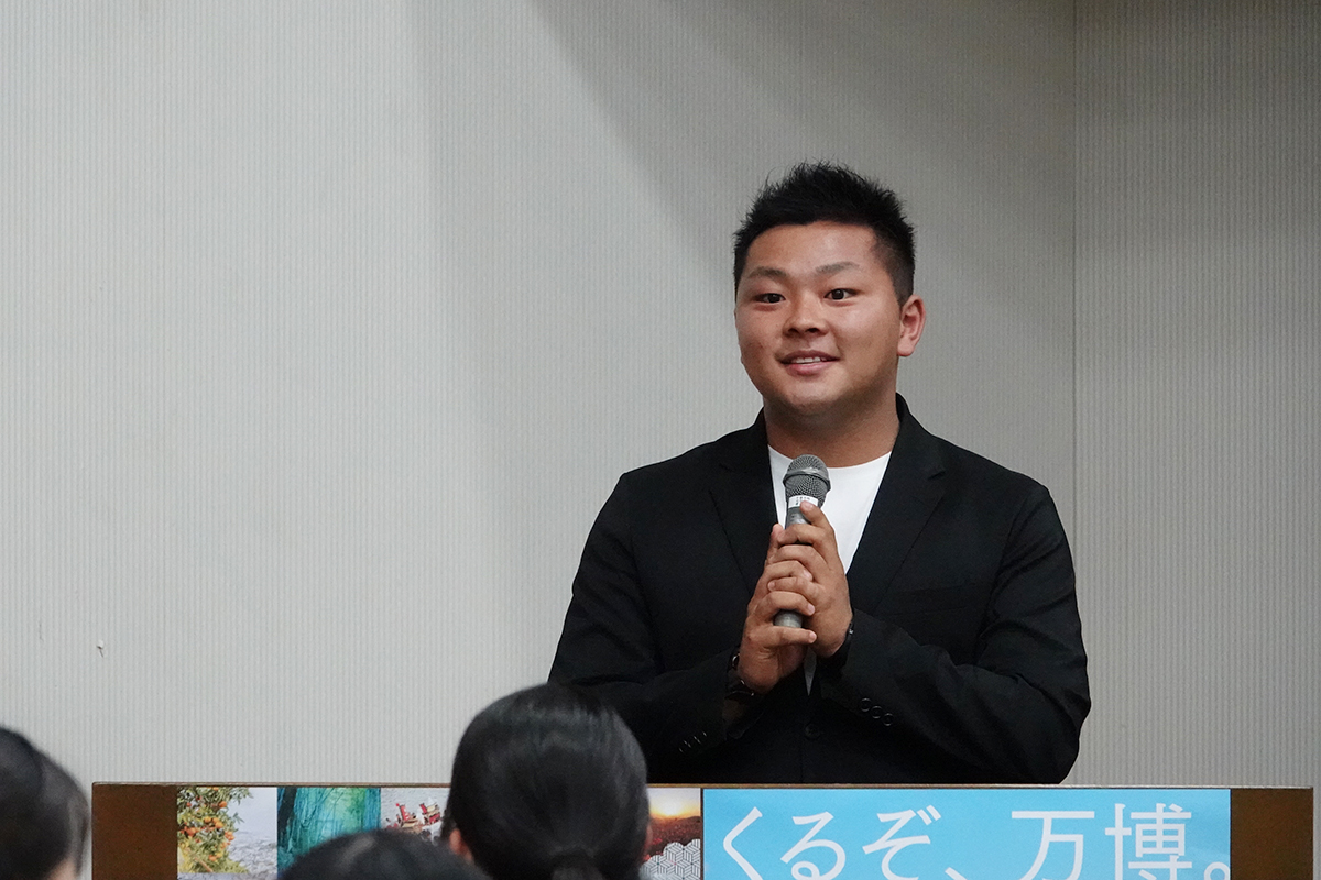 学生代表02