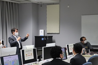 成果発表会の講評3