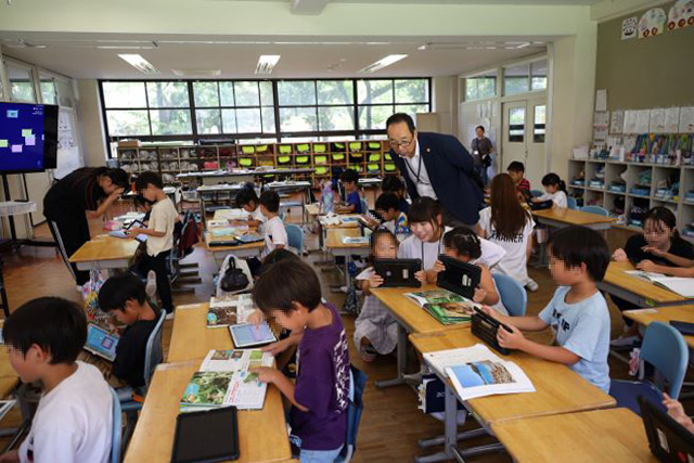 小学校視察