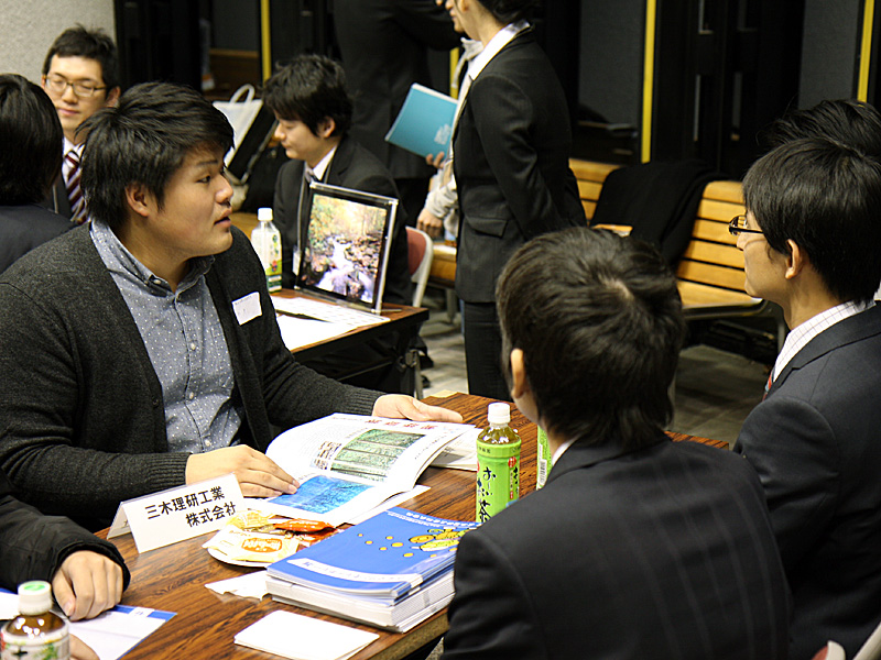 和歌山化学工業協会会員企業との懇親会